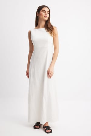 White Maxi-jurk met diepe rug van linnenmix