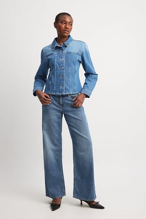 Long Sleeved Fitted Denim Shirt Outfit