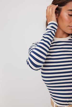 Offwhite/Navy Long Sleeve Striped Fitted Top