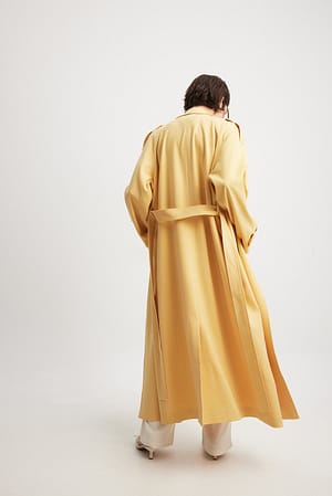 Yellow Cappotto trench lungo