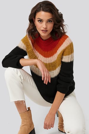 Black Funkyr Sweater