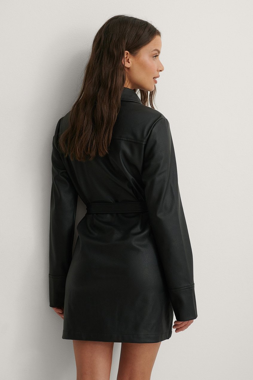 Robes Collections des influenceuses | Robe mini à ceinture en faux cuir - HV63022