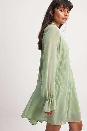 Dusty Light Green Geplooide mini-jurk