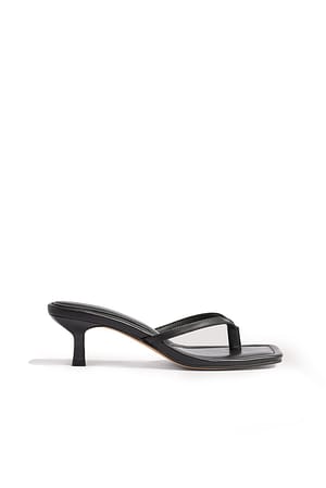 Black Leather Thong Strap Sandals