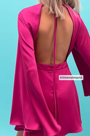 voordeel Erfenis Tandheelkundig Mini-jurk met open rug Roze | NA-KD