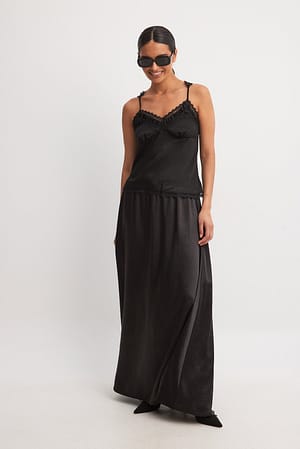 Black Maxi gonna in satin con coulisse