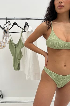 Green Górna część bikini
