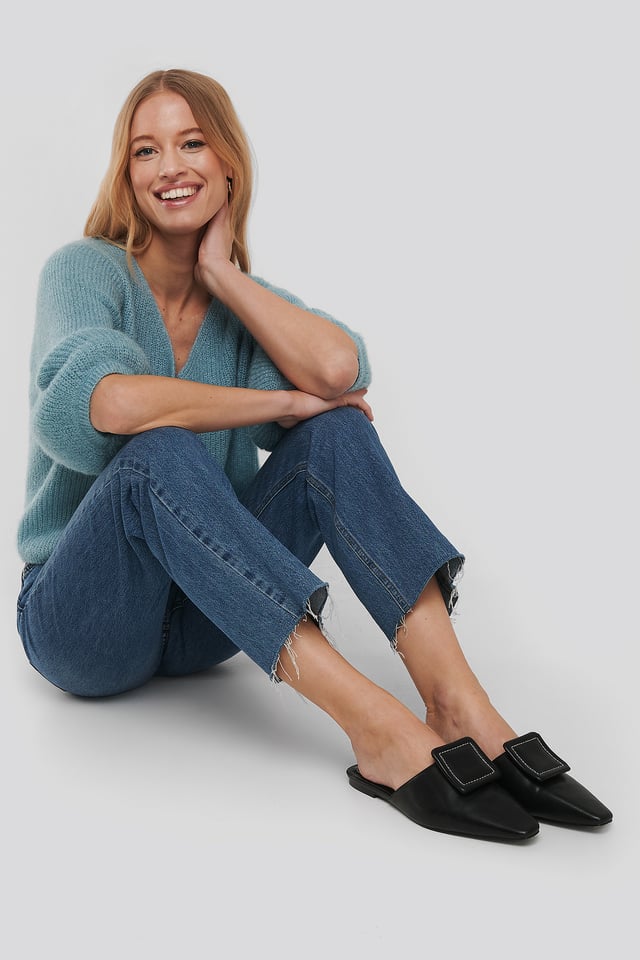 Application Detailed Slipper Black