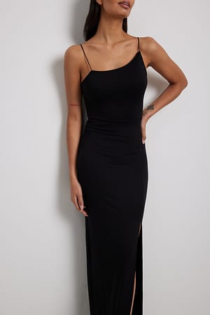 Asymmetric Thin Strap Maxi Dress Black | NA-KD