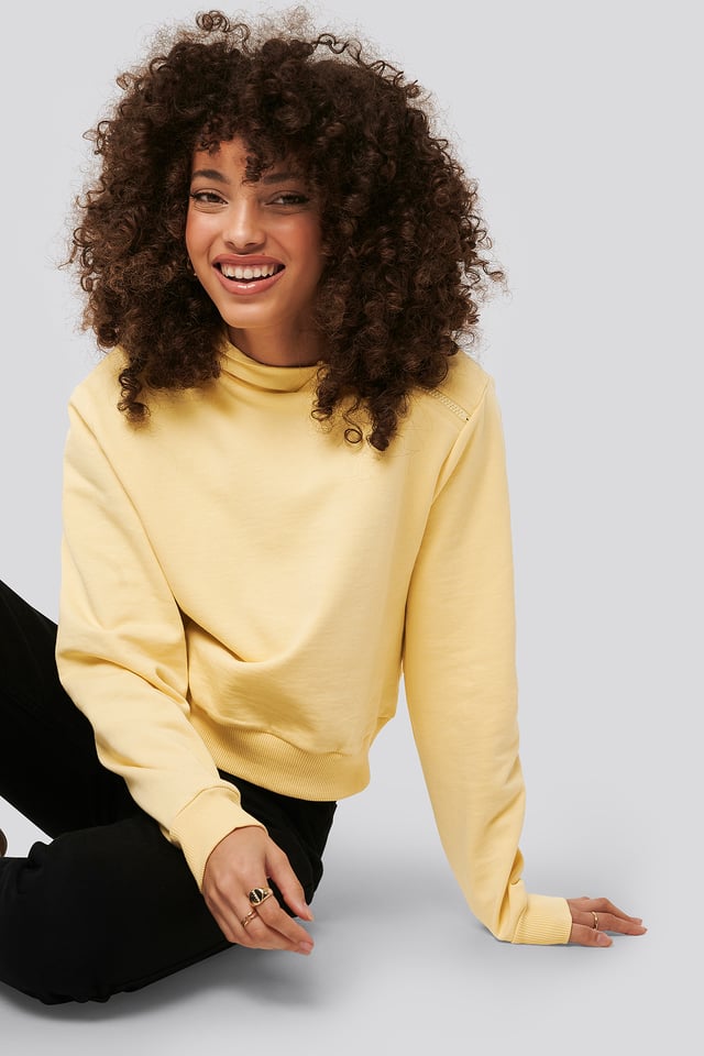 Asymmetric Zipper Cropped Hoodie Yellow