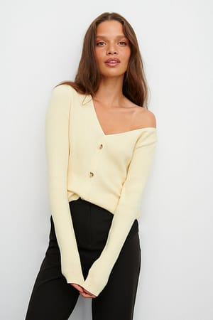 Cream Claire Rose x NA-KD Asymmetrical Neckline Sweater