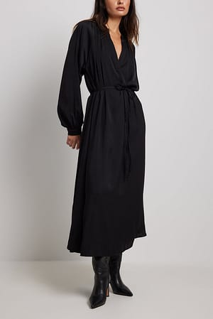Black Midi-jurk met riem detail