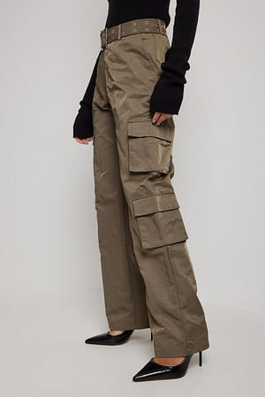 Khaki Pantalon cargo utilitaire avec ceinture