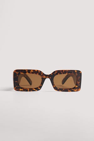 Tortois Store solbriller med chunky ramme