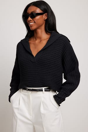 Black Big Collar Chunky Knitted Sweater