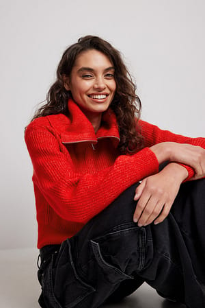 Red Cardigan in maglia con zip e colletto ampio