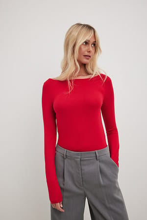 Red Boat Neck Long Sleeve Top