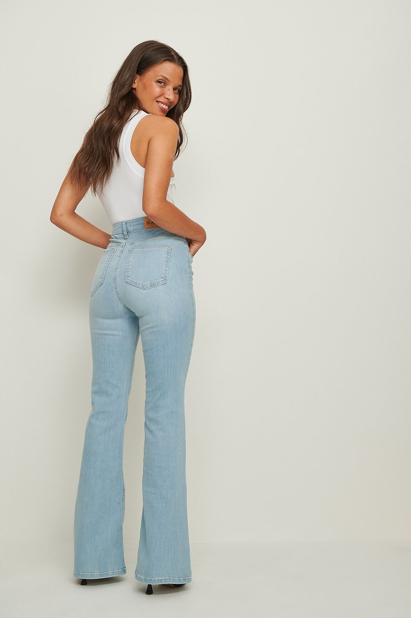 Essentials High Waisted Jeans | Organische Bootcut Skinny Jeans mit hoher Taille - PU48076