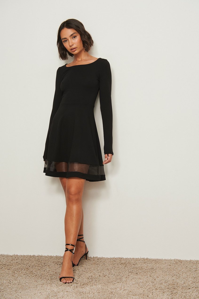 Kleider Minikleider | Kleid mit Kreis-Cut-Out - YF36418