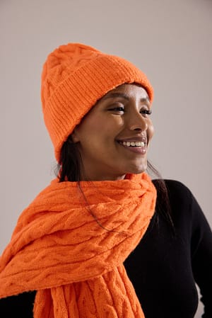 Orange Beanie-Mütze