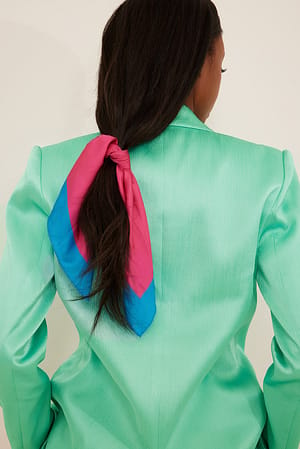 Pink/Blue Satintørklæde