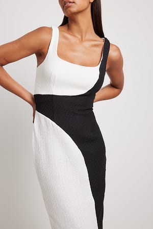 Black/White Vestido midi con efecto color block