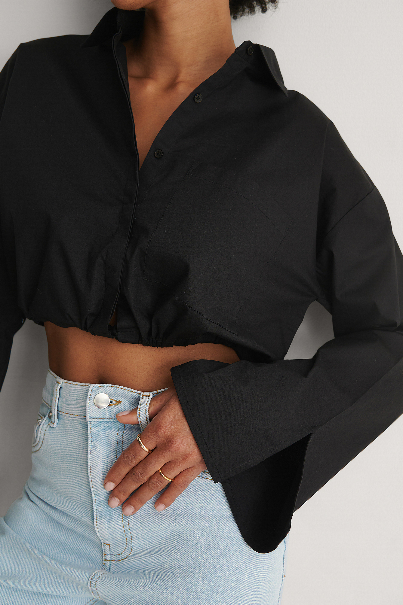 Cropped Drawstring Shirt Black | NA-KD