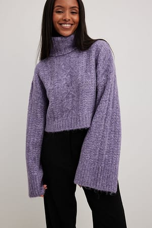 Dark Lavender Krótki sweter z dzianiny