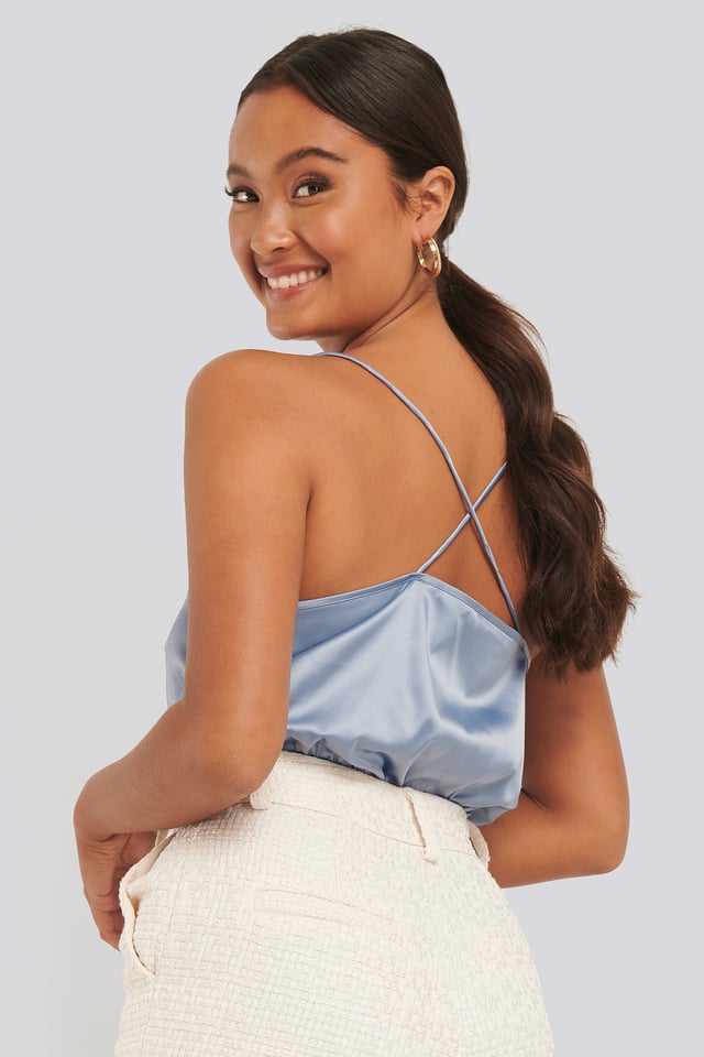 Cross Back Straight Neckline Singlet Light Blue