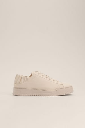 White Elastic Leather Tennis Trainers