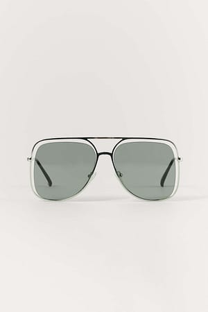 Silver/Black Embedded Lens Pilot Sunglasses