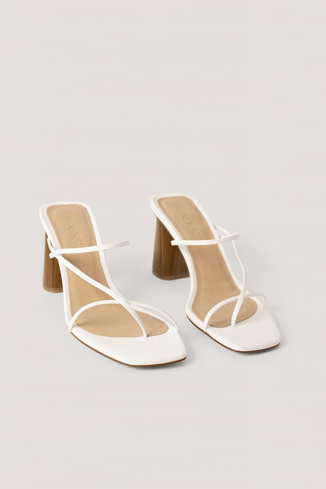 Fine Strappy Block Heel Sandals Offwhite