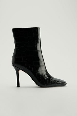 Black Støvler med stilethæl og tæt pasform