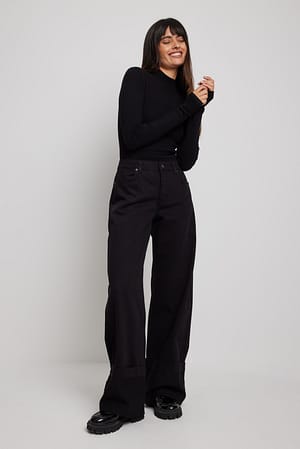 Black Fold Up Loose Trousers
