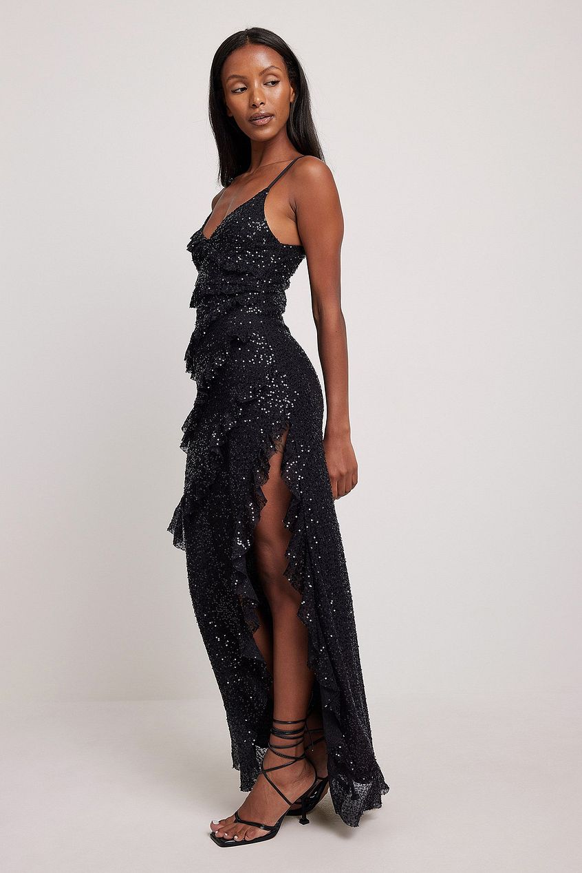 na-kd.com | Frill Detail High Slit Sequin Maxi Dress Victoria Waldau x NA-KD, Black