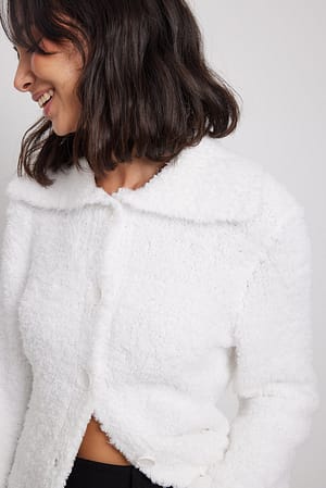 Offwhite Fuzzy Knitted Collar Cardigan