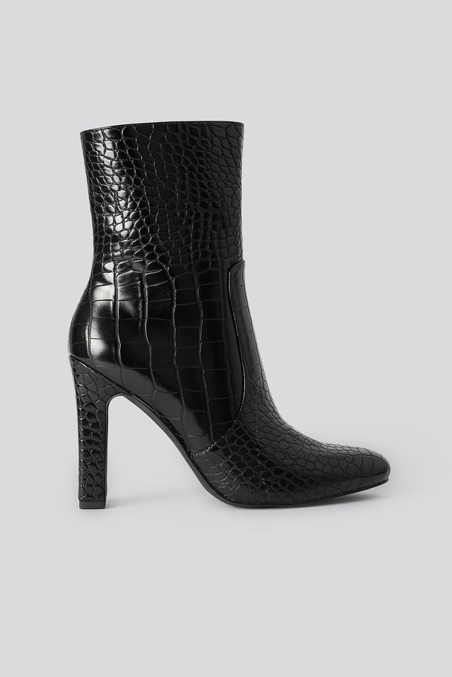 Glossy Reptile Booties Black