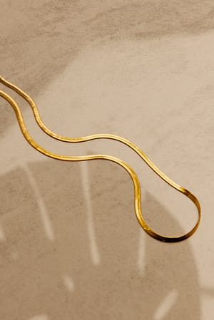 Gold Gold Plated Glossy Slim Necklace