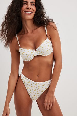 Yellow Flower Print Bikinitrusser med høj benudskæring