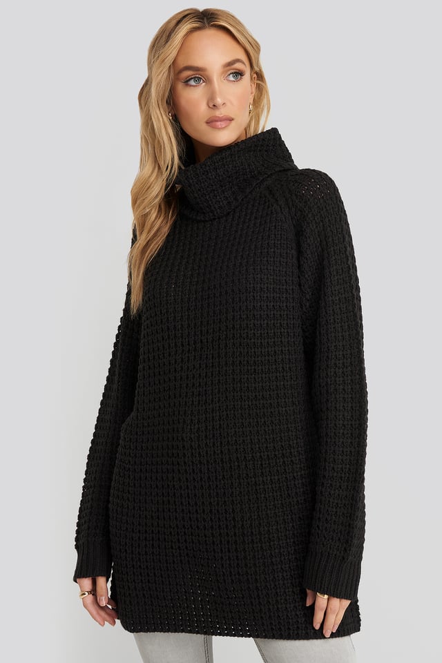 High Neck Pineapple Knitted Sweater Black