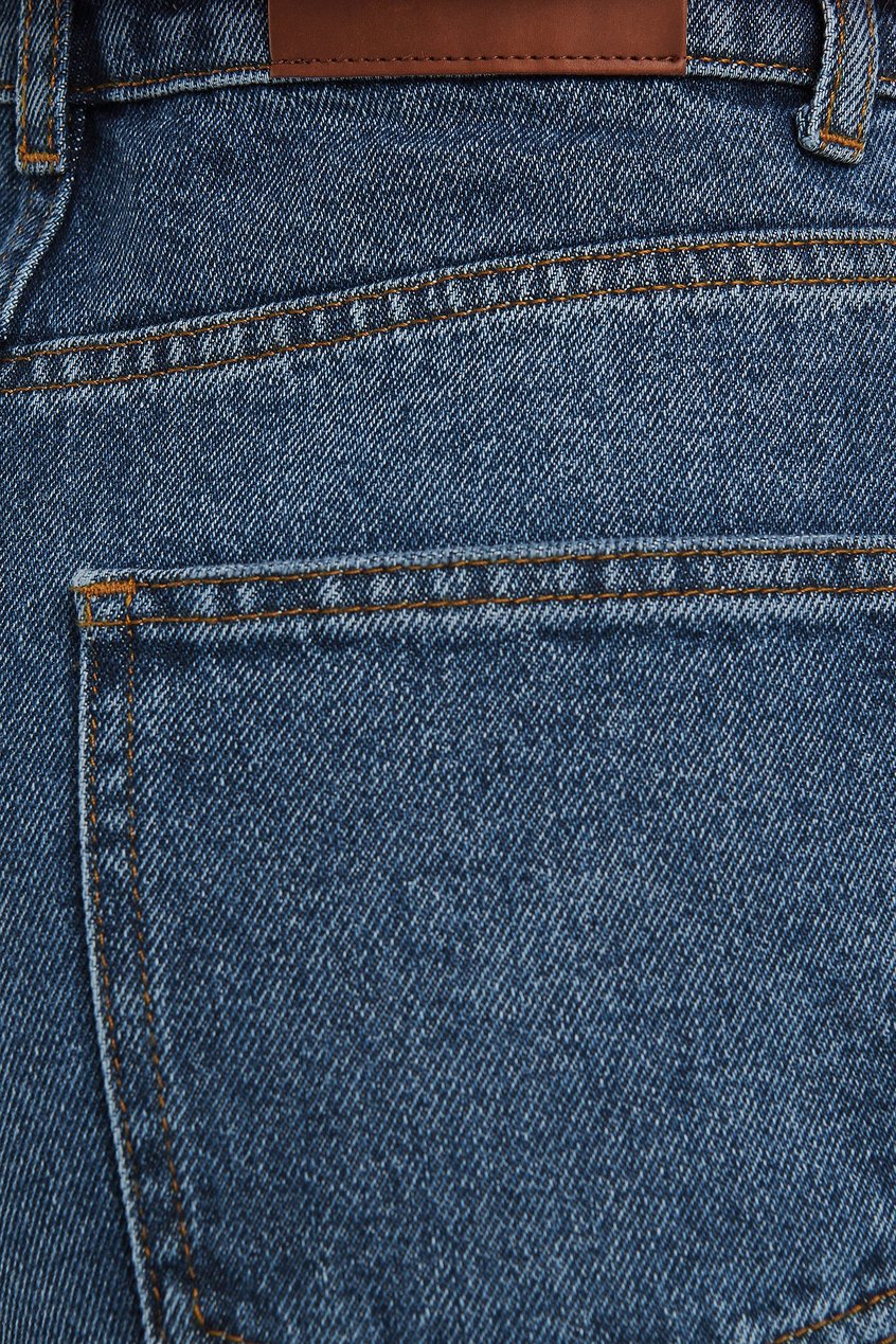 Jeans Essentials | High Waist Raw Hem Straight Jeans - EK06449