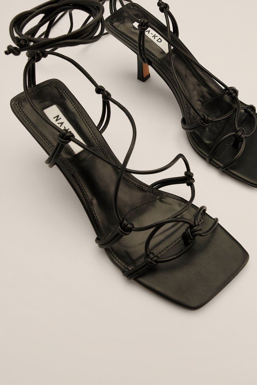 Chaussures Sandales à talons | Talons aiguilles à bride nouée à la cheville - UG03528