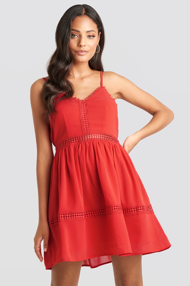 Lace Insert Flowy Mini Dress Red