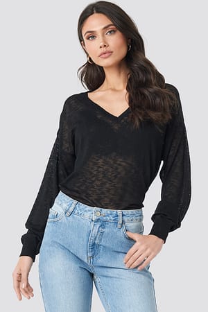 Black NA-KD Light Weight V-Neck Knitted Sweater