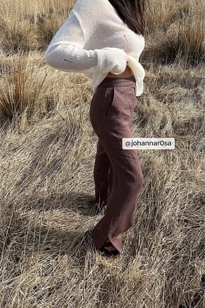 Brown Pantalón de lino con raja lateral