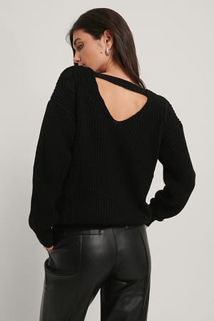 Black Long Cable Knitted Sweater