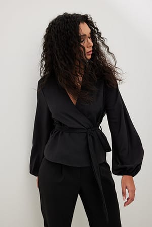 Black Blusa cruzada de manga comprida com nó