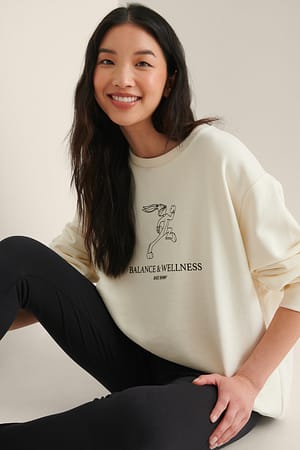 Off White Wellness Looney Tunes Oversize-Pullover