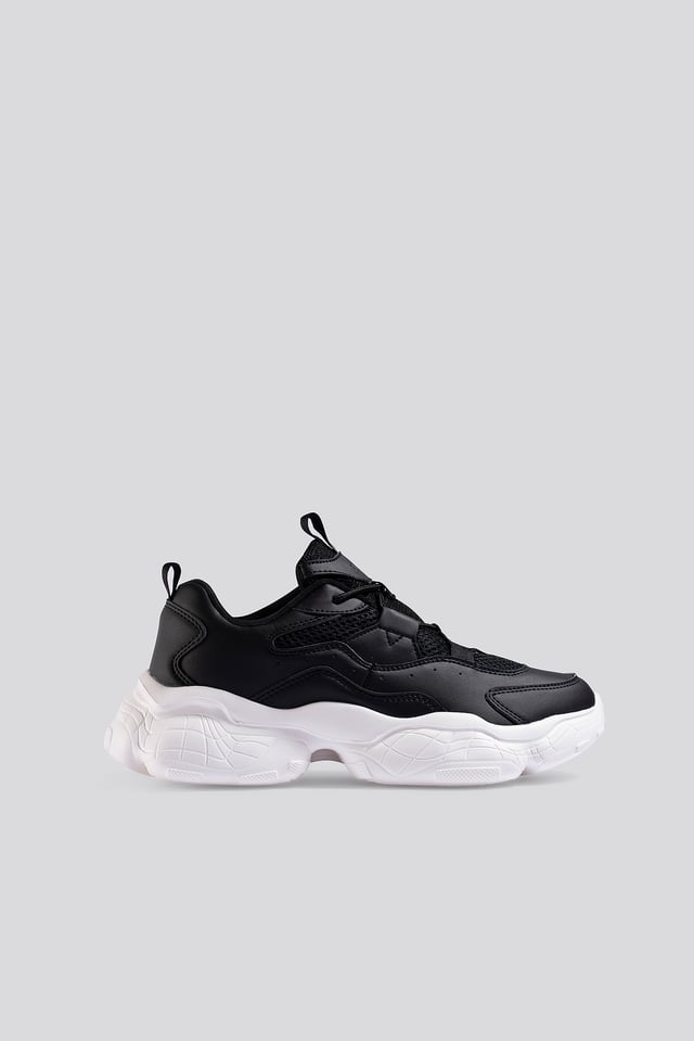 Loop Lacing Structured Trainers Black