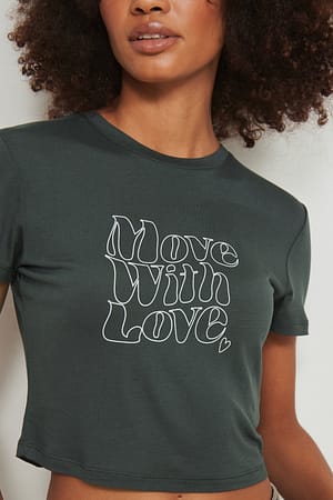 Dark Grey T-shirt met Love print